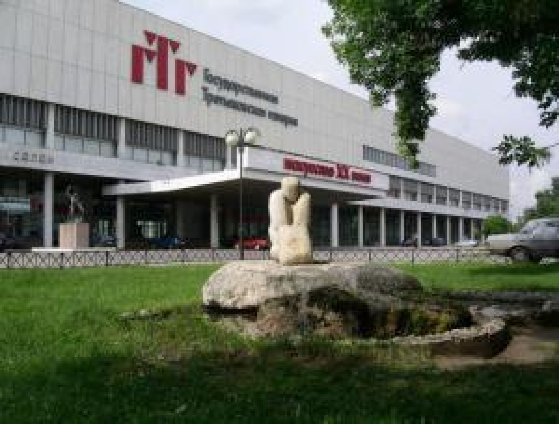 Открылась выставка работ Валентина Серова