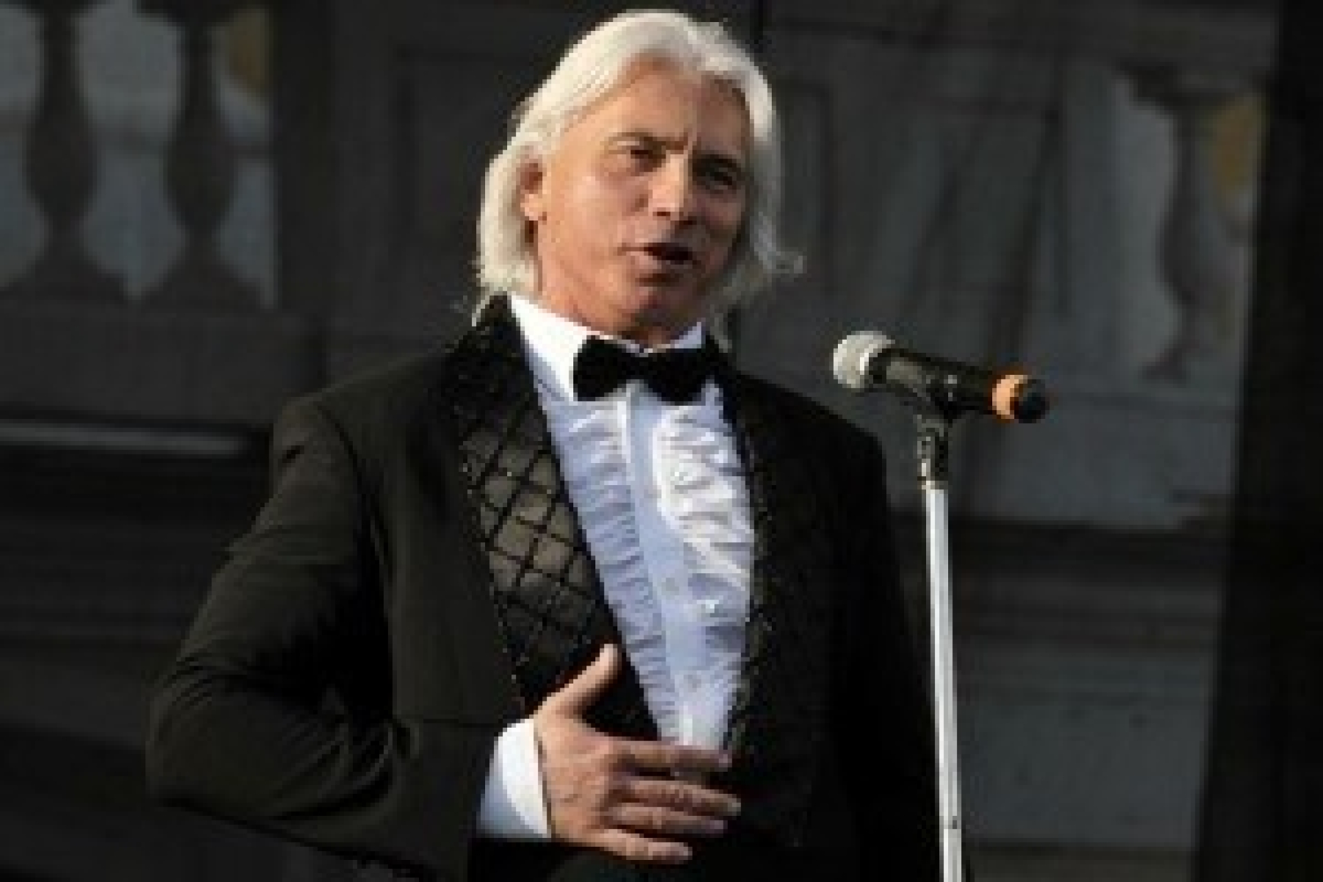 Дмитрий Хворостовский делает перерыв в работе