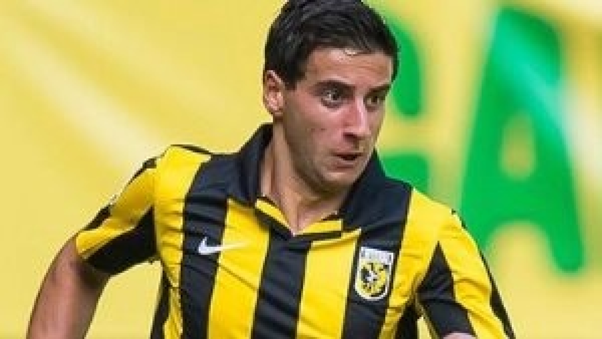 "Урал" заключил контракт с Чантурией