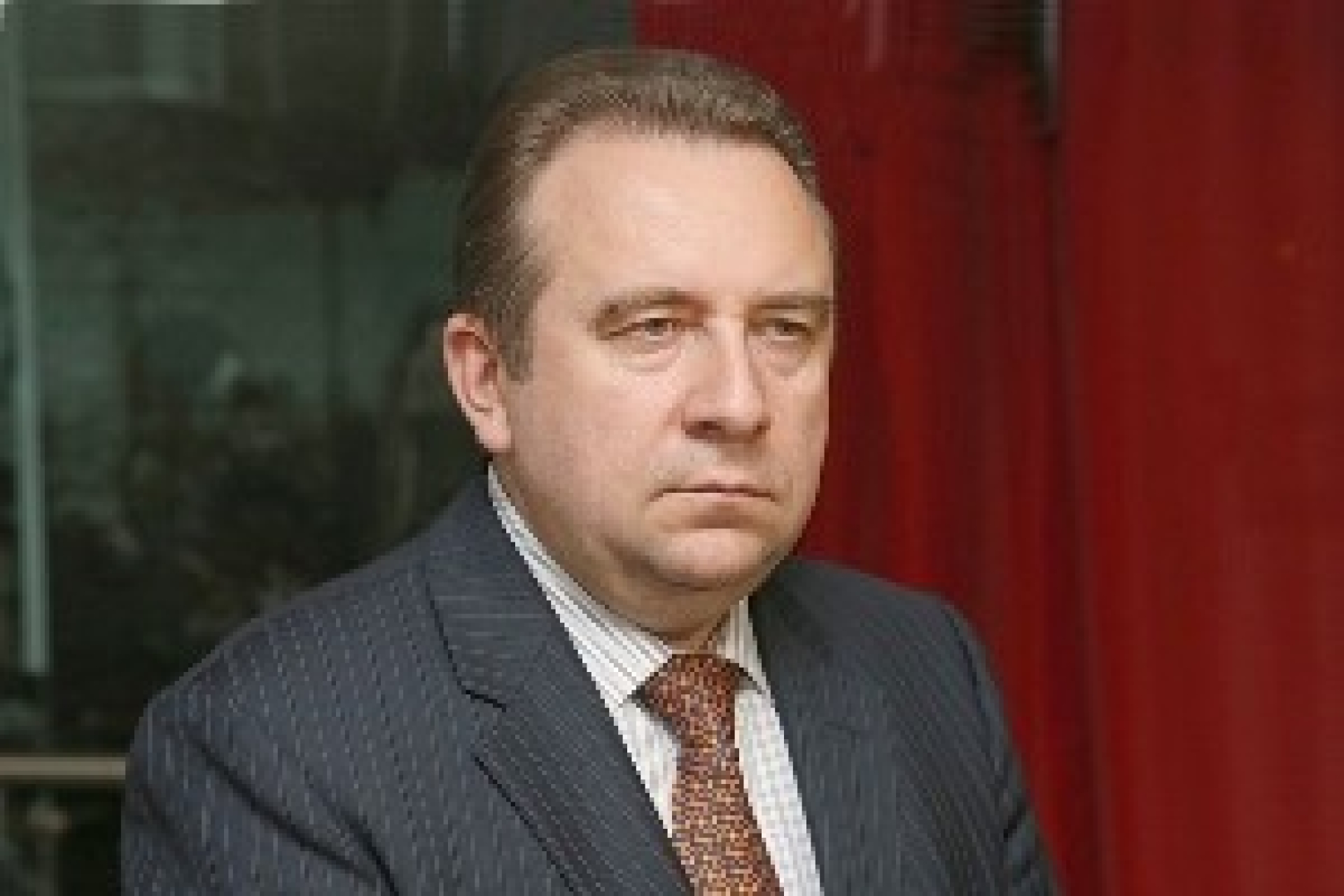 "Аврора" "выстрелит" в Рахманова?