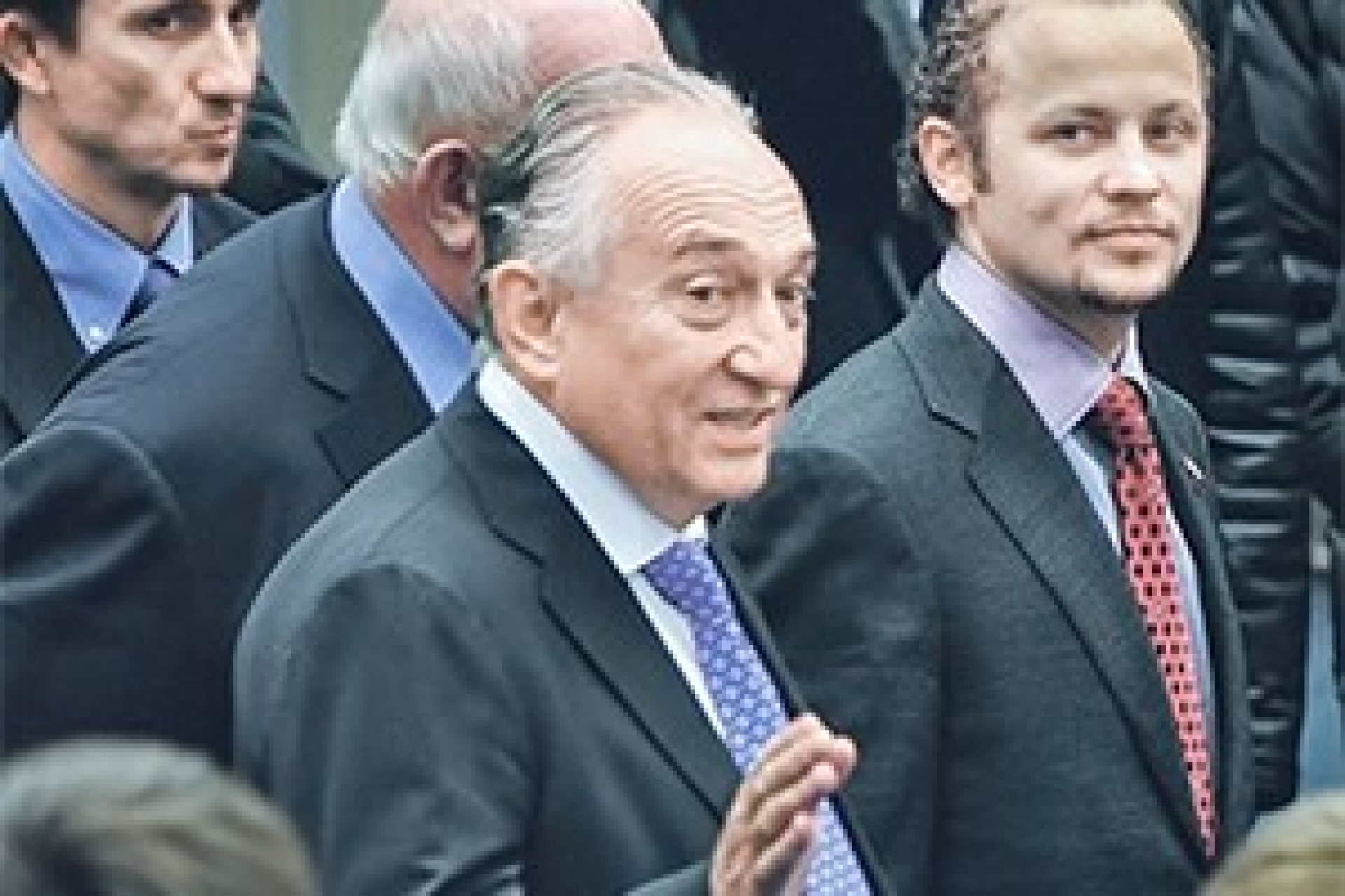 "Два стула" для алкомагната Анисимова