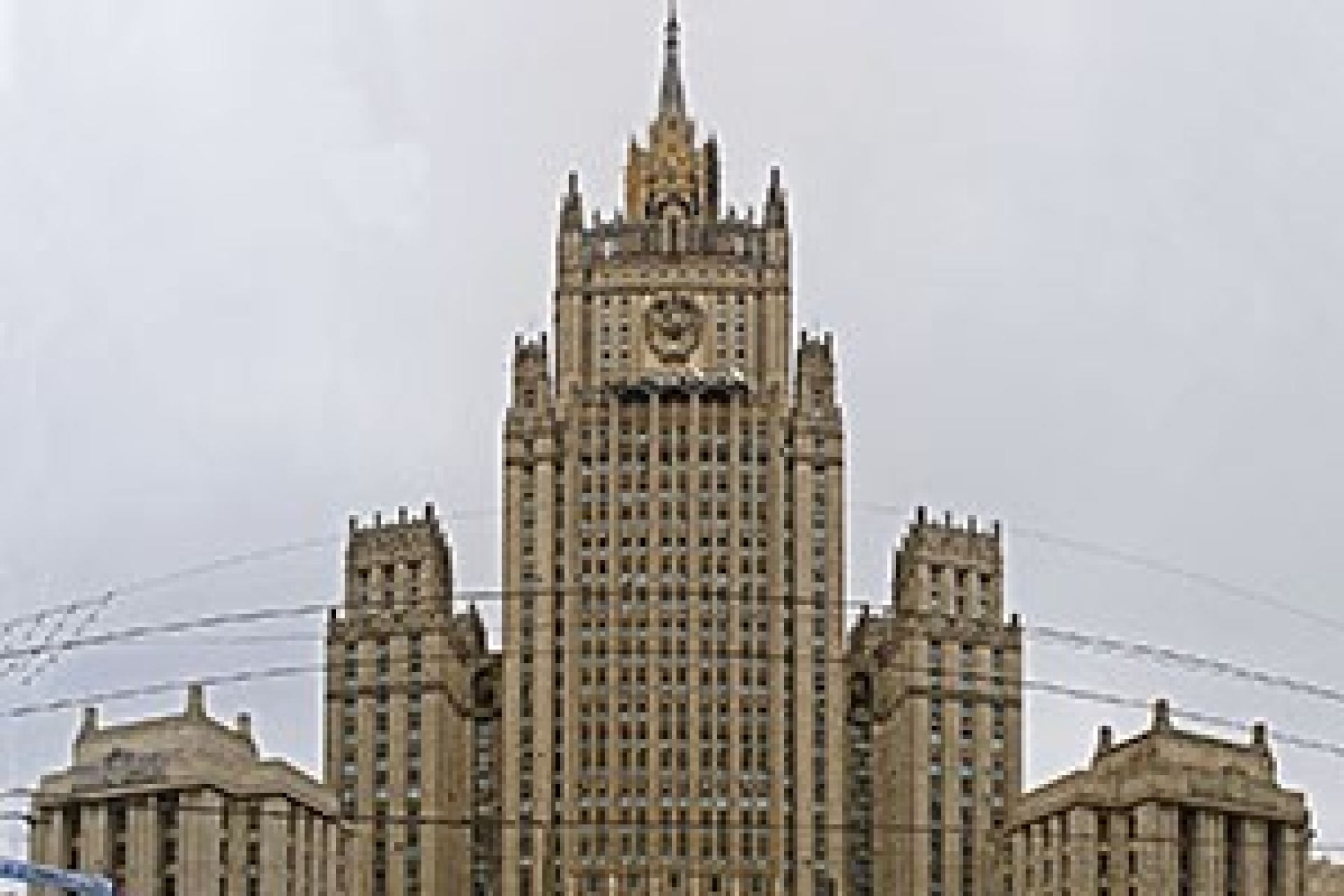 МИД РФ: Обама вредит своей стране