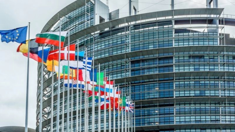 Великобритания взволновала Европарламент