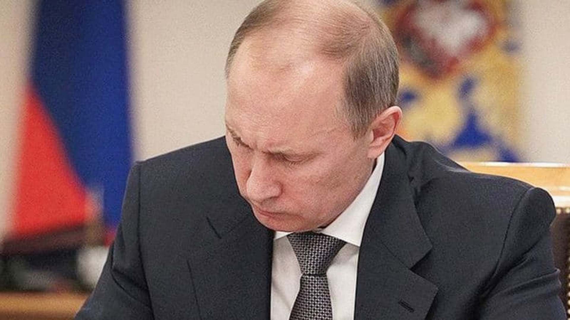 Путин подписал закон о приоритете в Семейном законодательстве