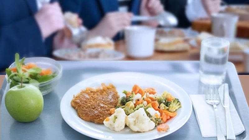 Голикова отчиталась за школьное питание