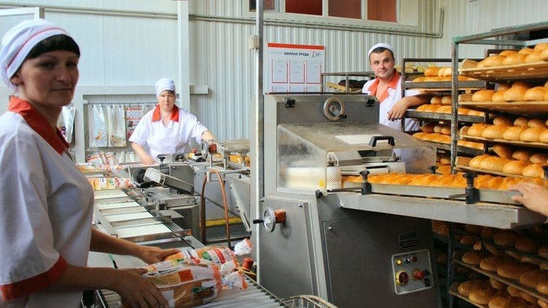 Старовойт встречает "хлебом" и Мамзуриным