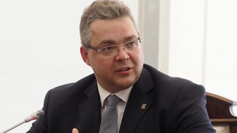 С кем не по дороге губернатору Владимирову?