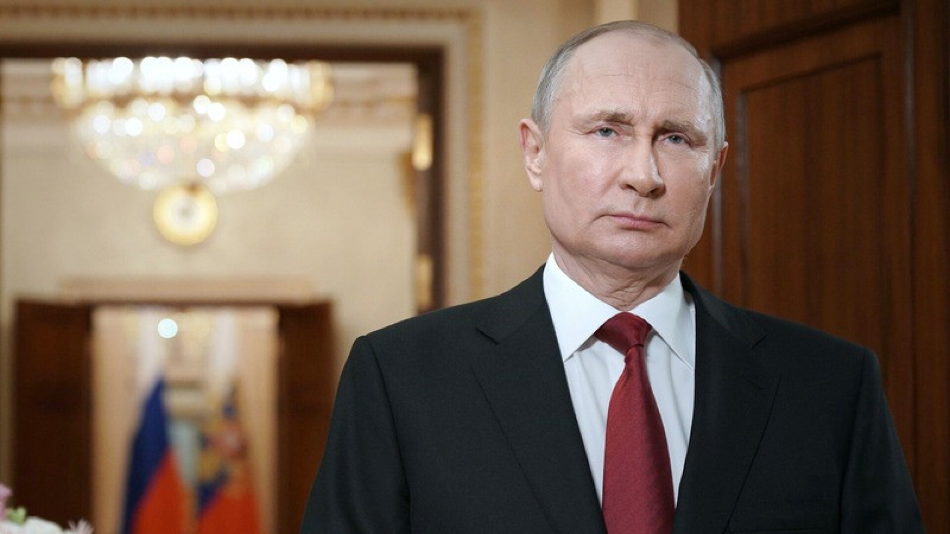 Путин призвал оказывать успешным молодым исследователям господдержку