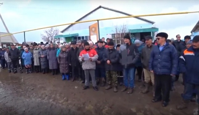 "Золотой путь" в никуда: жители Башкирии против "протеже" Назарова?