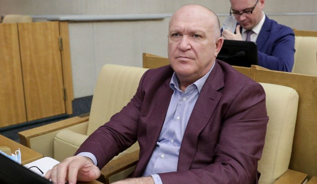 Выпить под шумок: слабость Силуанова провоцирует передел алкорынка? Выпить под шумок: слабость Силуанова провоцирует передел алкорынка?