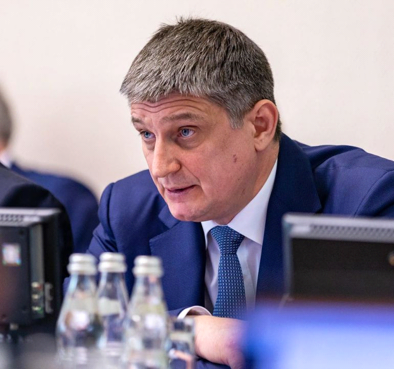 Выпить под шумок: слабость Силуанова провоцирует передел алкорынка? Выпить под шумок: слабость Силуанова провоцирует передел алкорынка?