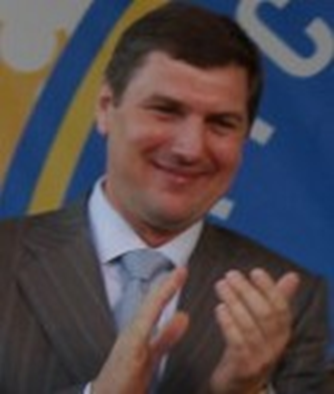 Маринины истории: Гия поможет Ким со справедливостью Маринины истории: Гия поможет Ким со справедливостью