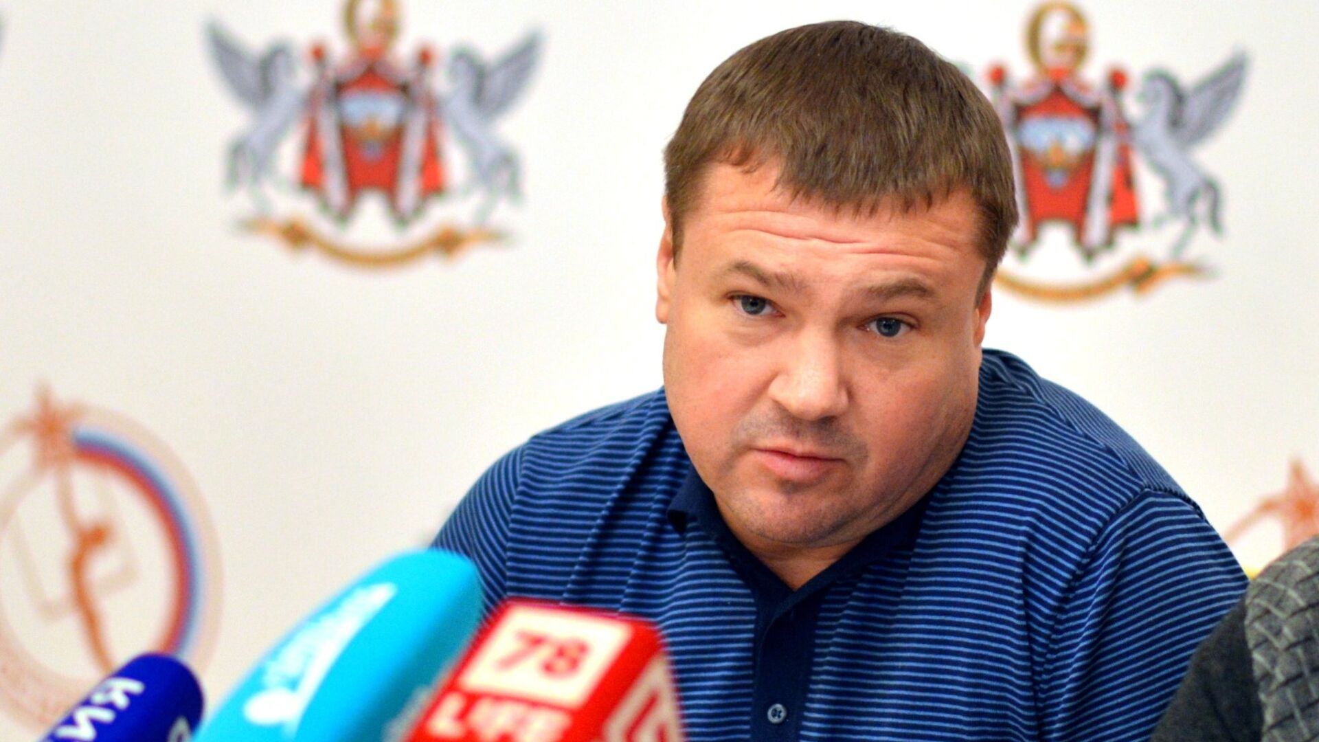 Бесплатный цирк и губернаторы в "законе" Бесплатный цирк и губернаторы в "законе"