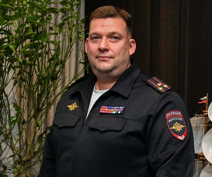 "Инопланетяне" при погонах: полковник Строганов