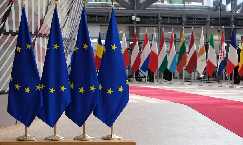Politico: ЕС заморозил активы РФ на €68 млрд