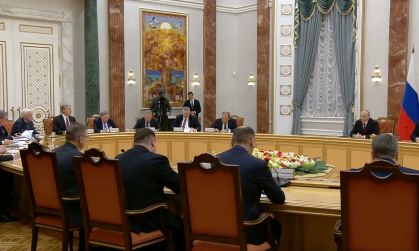 Лукашенко сказал Путину о надежде на то, что Запад услышит "голос разума"