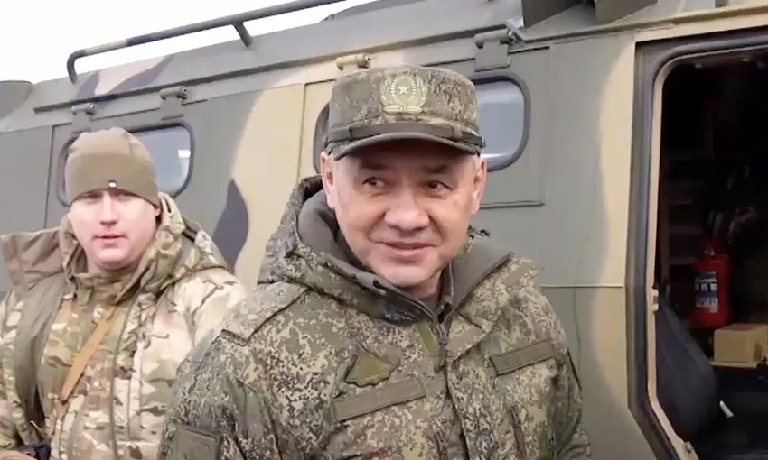 Глава Минобороны Сергей Шойгу проинспектировал подразделения группировки ВС РФ в зоне СВО