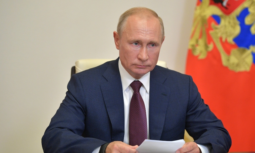 Путин сделал защиту института брака задачей культурной политики