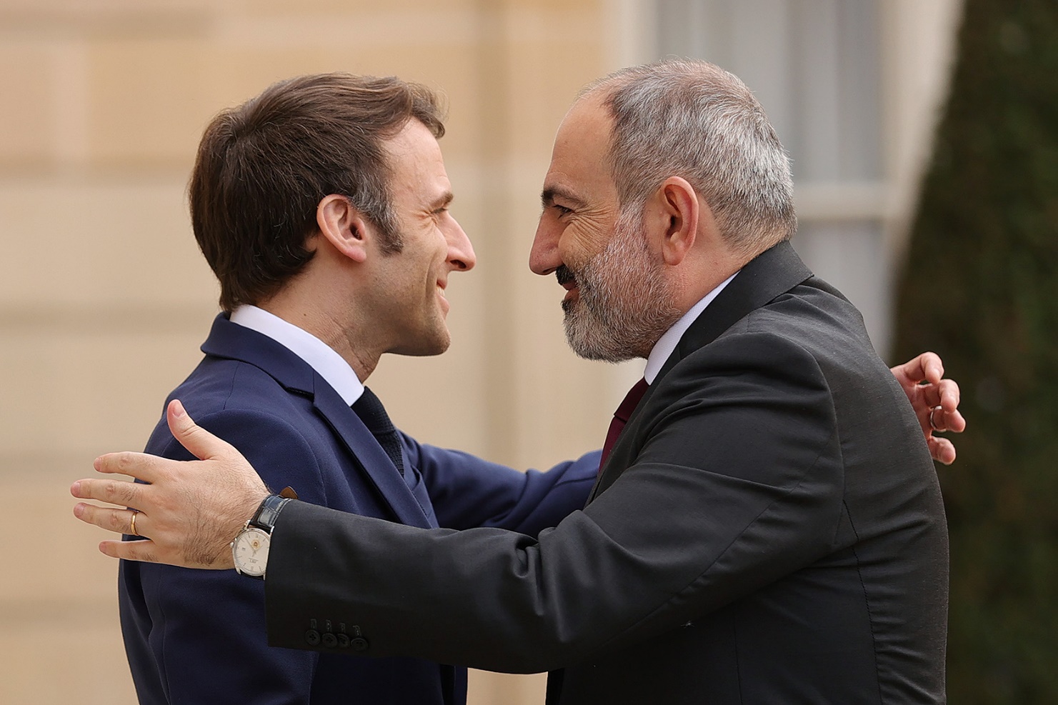 Nikol Ungrateful: Armenian Prime Minister "surrenders" friendship with Russia to please the West? Nikol Ungrateful: Armenian Prime Minister "surrenders" friendship with Russia to please the West?