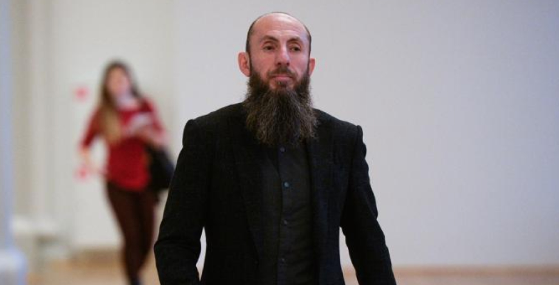 Тендер на ремонт МХАТа вызывает сомнения