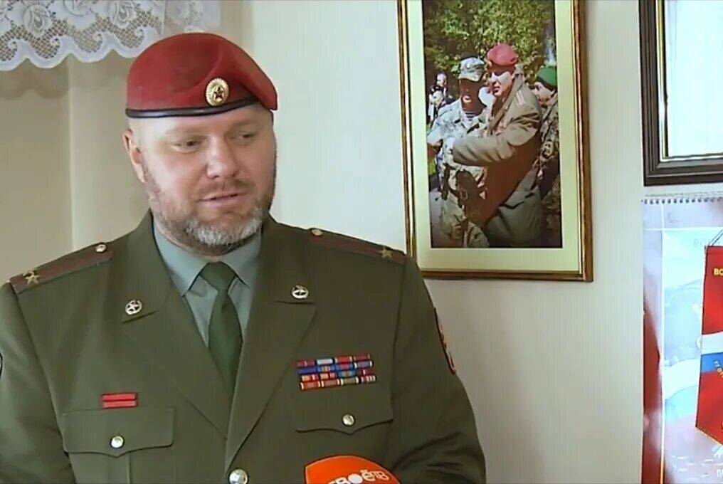 Полковнику Любенко теперь никто не пишет