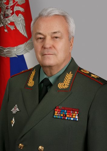 Новые отставки в Минобороны РФ: финансист Шойгу, женщина Сердюкова, особист-контрразведчик и дедушка-пенсионер