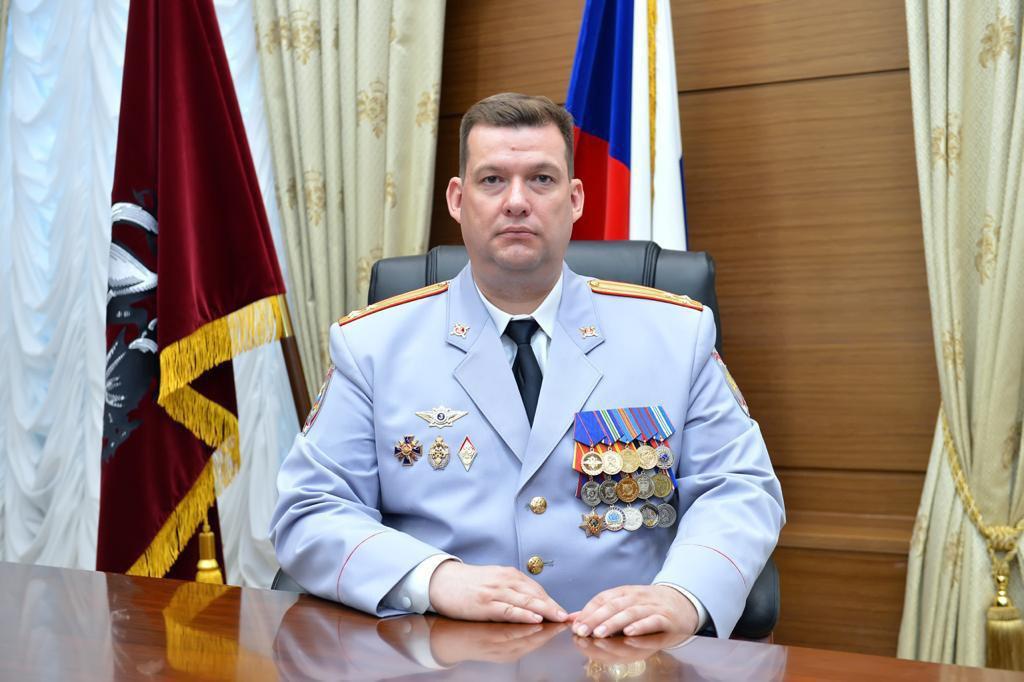Полковник Гафуров не захотел вставать на "рельсы" уволенного генерала Строганова Полковник Гафуров не захотел вставать на "рельсы" уволенного генерала Строганова