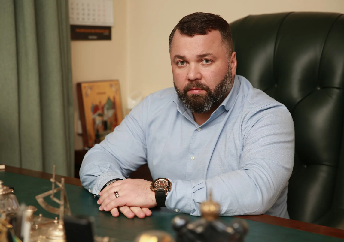 Максим Каганский – "решала" с судимостью, возвращающий миллионы Ананьевых в Россию?