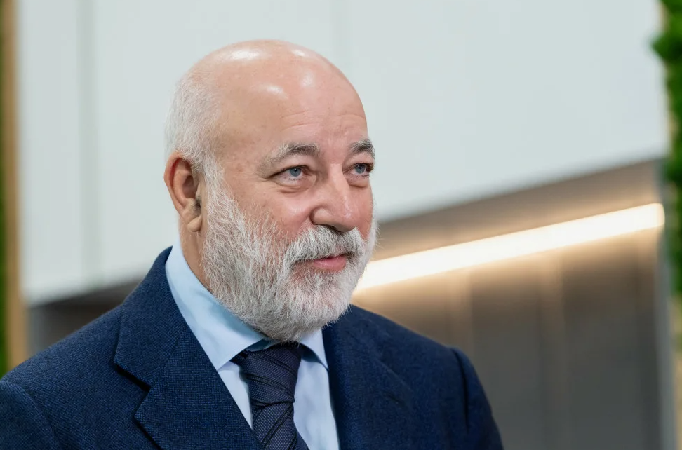 Их ждал Лондон: Олег Потанин вновь Их ждал Лондон: Олег Потанин вновь