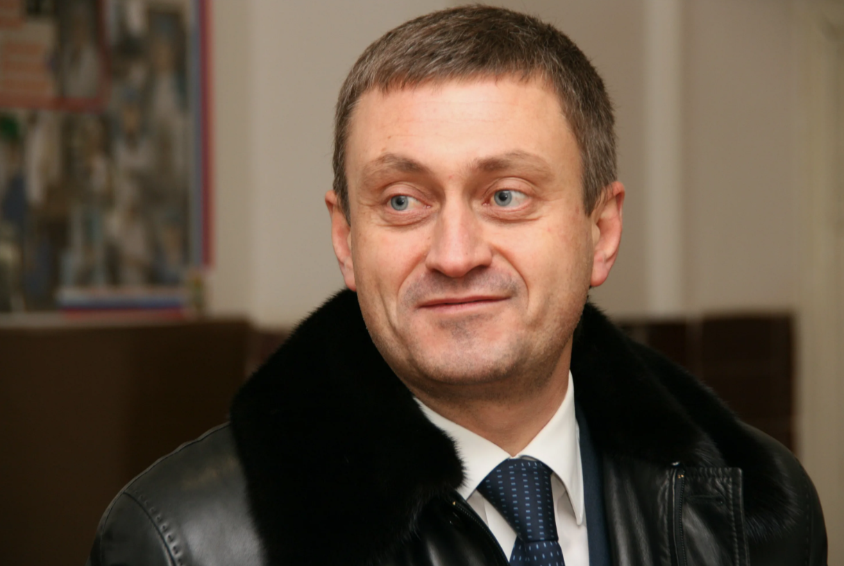 Свинцовая туча Кириенко над бизнесом Янакова? Свинцовая туча Кириенко над бизнесом Янакова?