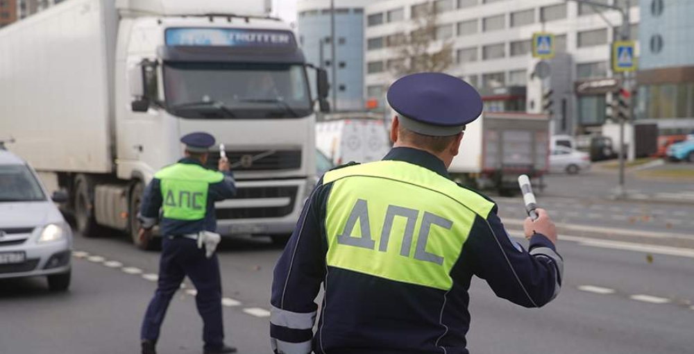 В Минтрансе РФ прокомментировали систему штрафов для грузовиков на весенних дорогах