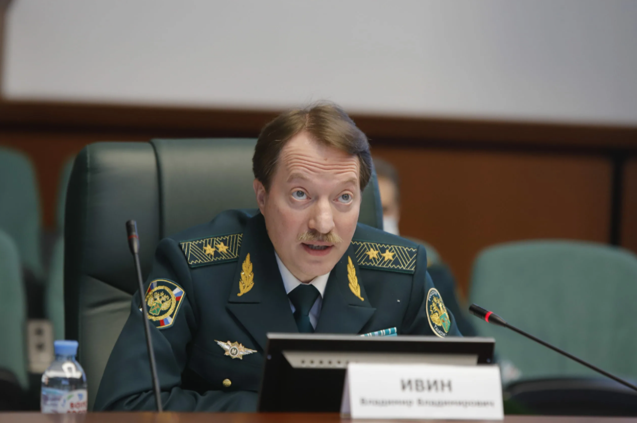 Яблоко от яблони: дочь замглавы ФТС Ивина ненавидит Россию?