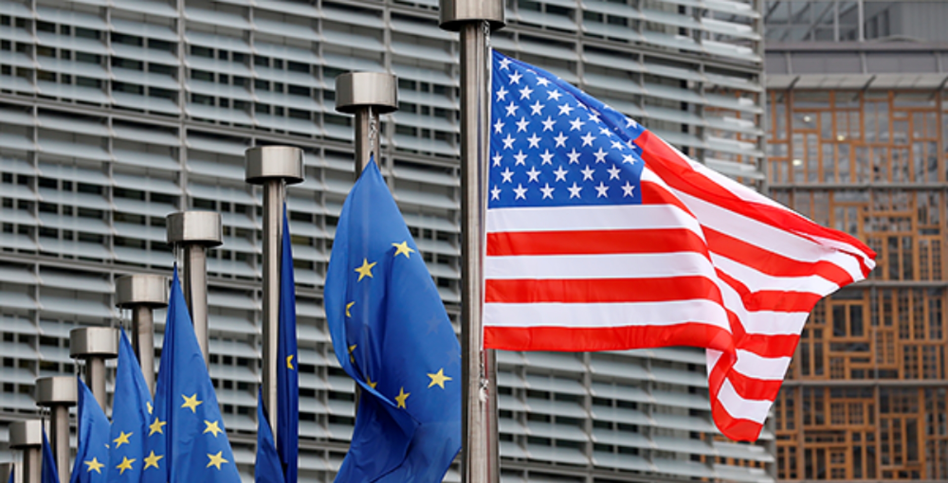 СМИ узнали, когда Евросоюз может ввести пошлины на импорт из США