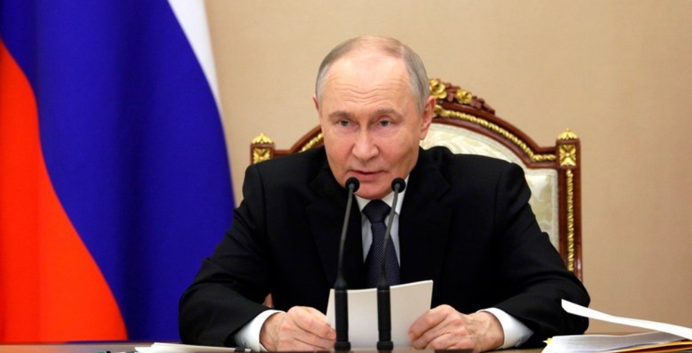 Путин объявил перемирие в дни 80-летия Победы
