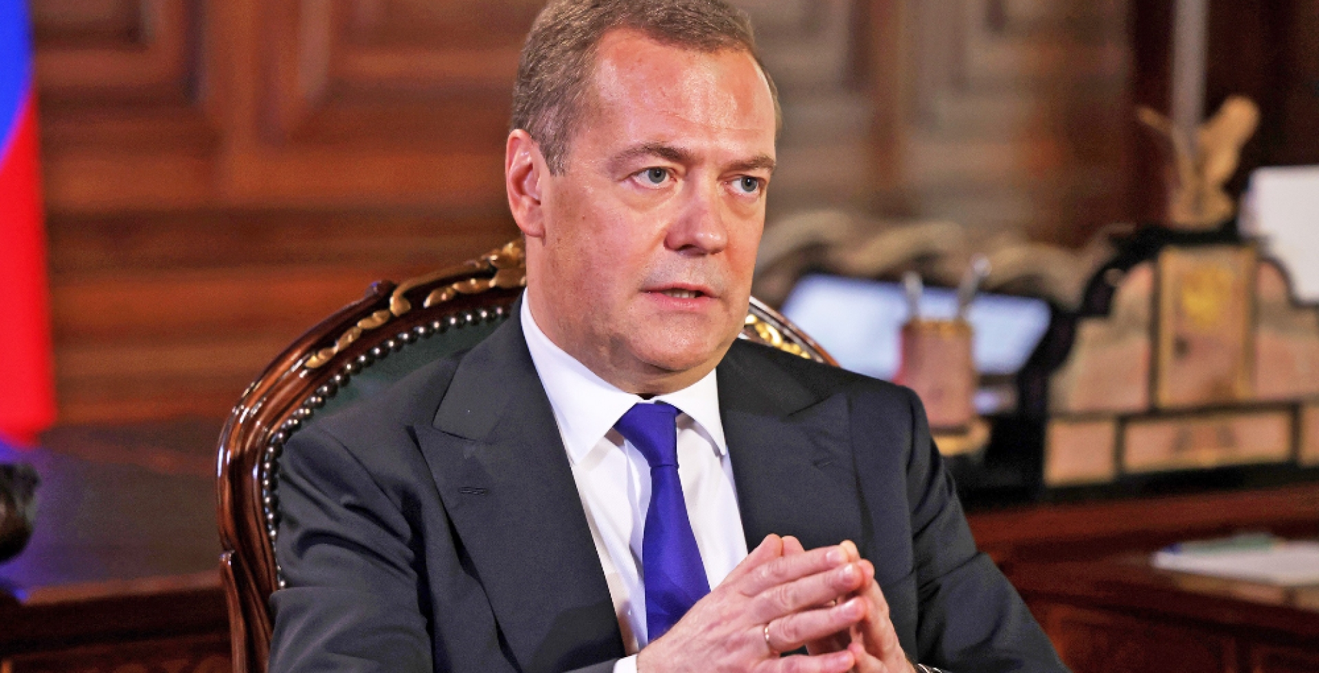 Медведев назвал условие сохранения Украины как государства