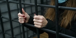 Учитель физики в Екатеринбурге предстанет перед судом за жестокое обращение с учеником