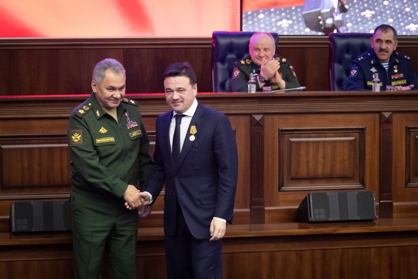 "Самолет" заводят на посадку: Шойгу, Цаликовы и Воробьевы "пакуют чемоданы"?