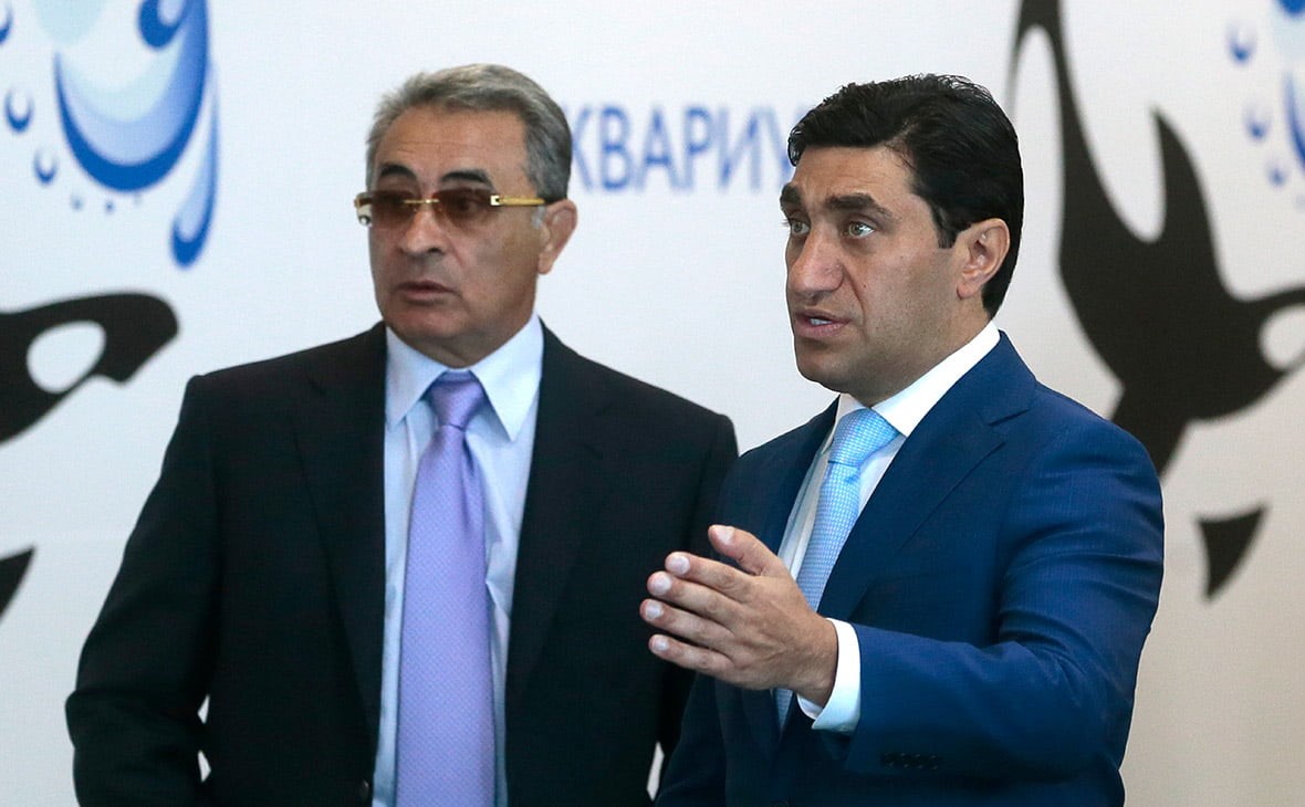 Сообразили на троих: Мехдиев, Рагимов, Нисанов и duty free в Шереметьево 