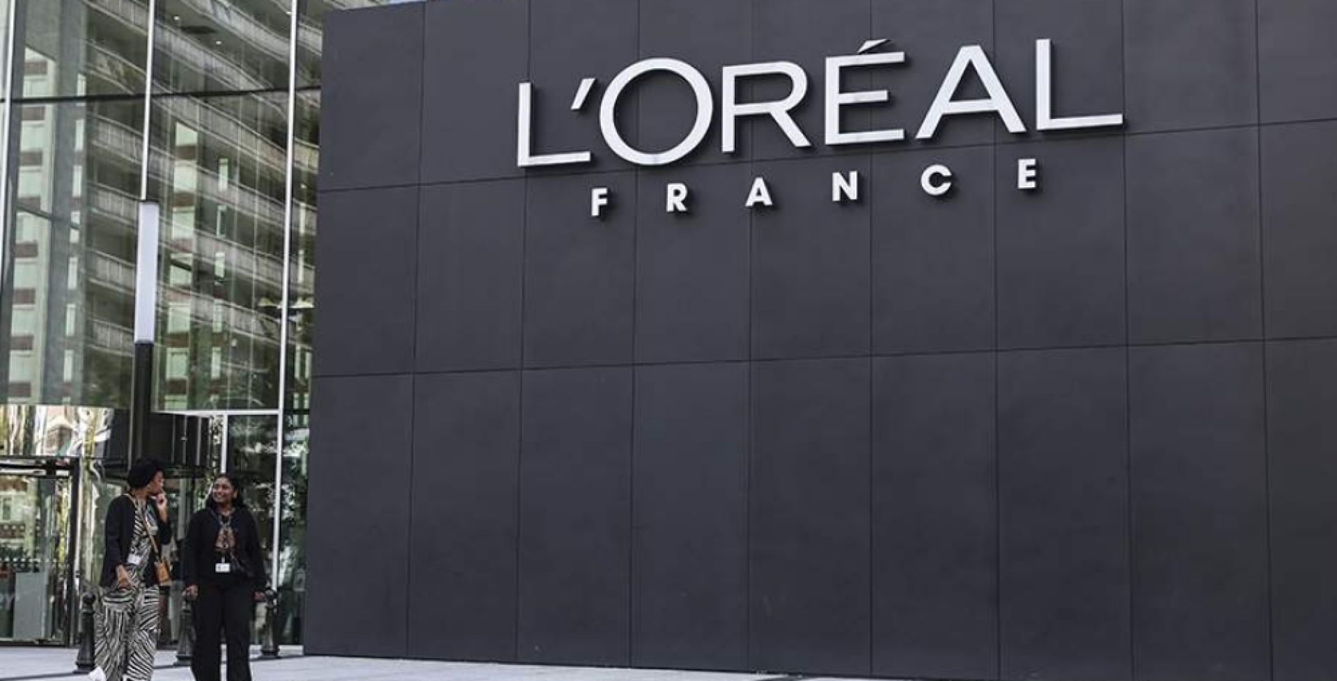 L’Oreal потребовала от российской таможни почти 900 млн рублей