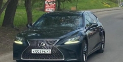 Дорожников в Красноярском крае обязали оплатить ремонт губернаторского Lexus
