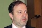 "Голубое противостояние" коммунистов и единороссов набирает обороты