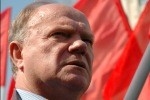КПРФ перехватывает инициативу у партии власти