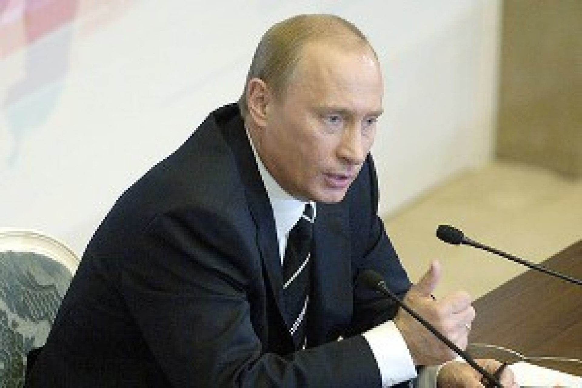 Путин покончил с рецессией