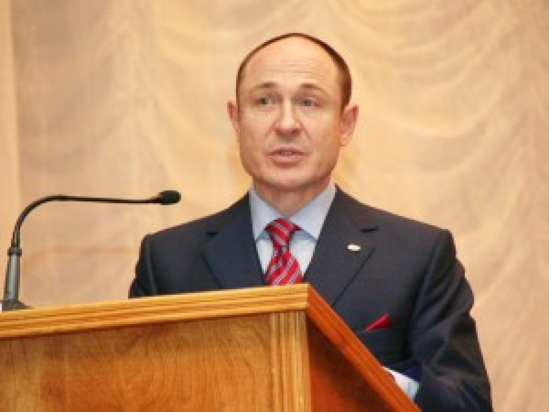 Напрасные траты уральского мини-олигарха Валерия Савельева