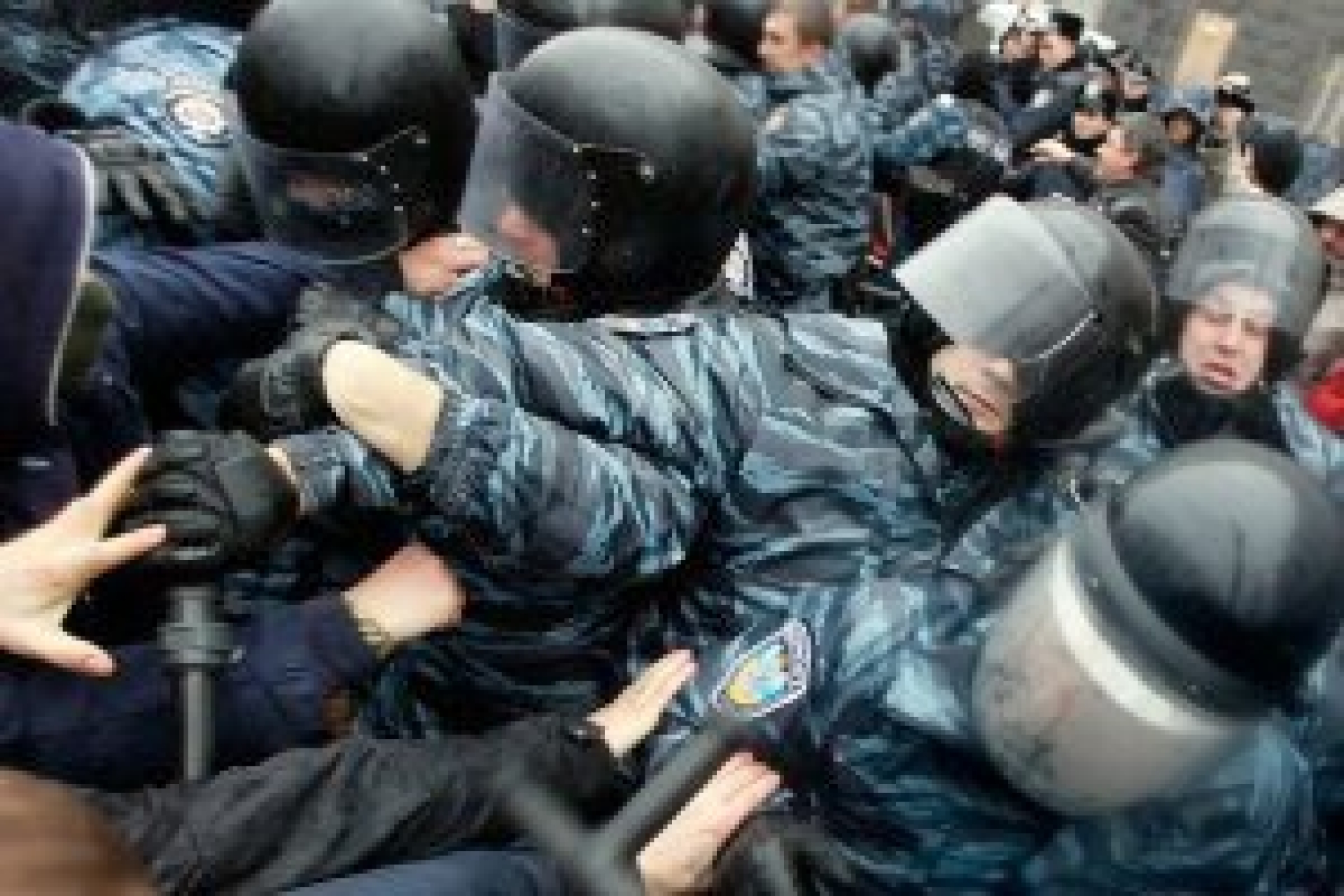 Янукович наносит "ответный удар"?